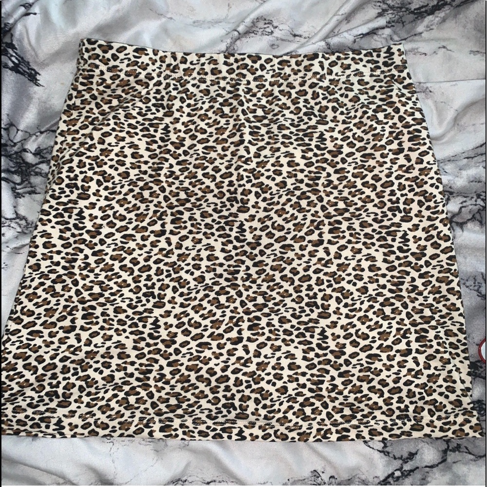 SHEIN Leopard Print Mini Skirt
